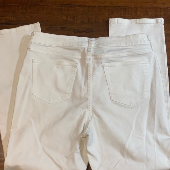 🛑🛑SOLD🛑🛑John’s Bay Women Jeans - Picture 2 of 4